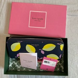 KateSpade Dark Blue Rectangular wallet With Lemons